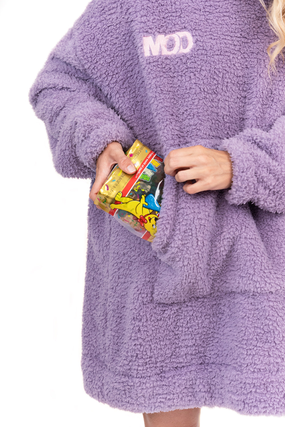 Jump Pocket MOD Purple Short Hoodie Blanket