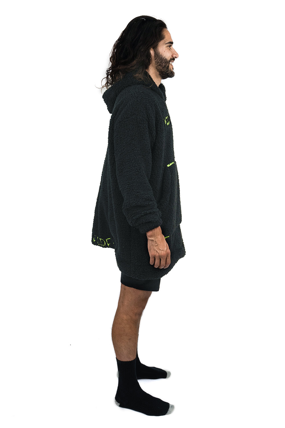 Jump Pocket MOD Black Short Hoodie Blanket