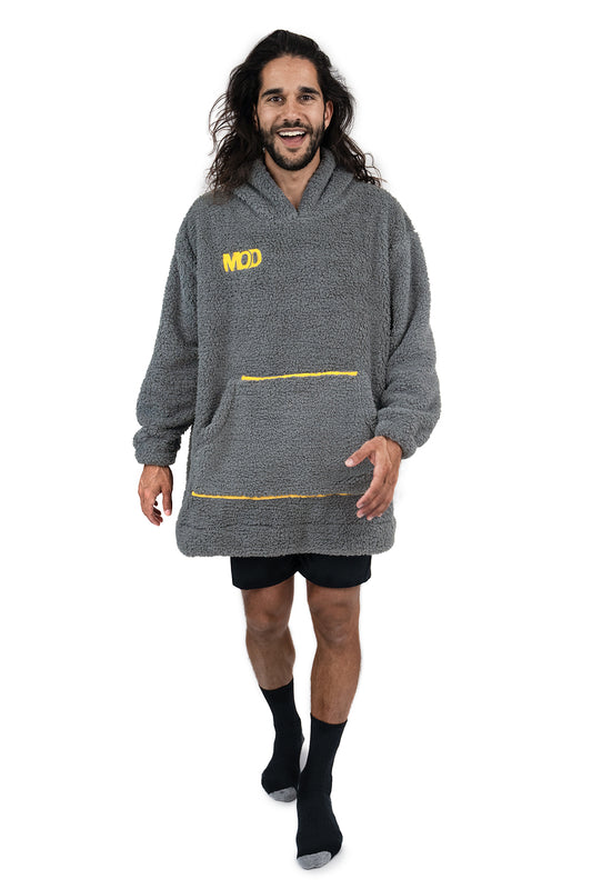 Jump Pocket MOD Gray Short Hoodie Blanket